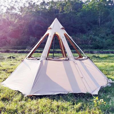 China 100% Waterproof Glamping Tent Luxury Pyramid Tent For Winter Outdoor Camping for sale