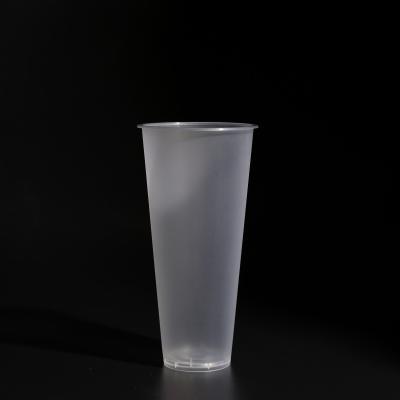 China Customizable 600ml Clear Plastic Disposable Cups Round PP Boba Tea Cups for sale