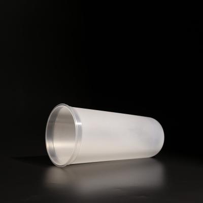 China Bebidas Taza desechable de plástico blanco Tazas de plástico de PP con cúpula / tapa plana para jugo para llevar en venta