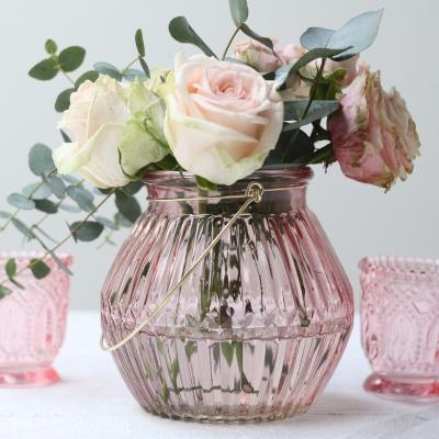 China Collectable wholesale pink glass vase with handle for wedding centerpiece/hotels for sale