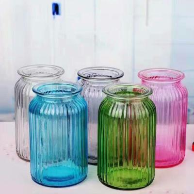 China Wholesale Collectable Colors Spray Vertical Stripe Water Culture Glass Single Vase for sale