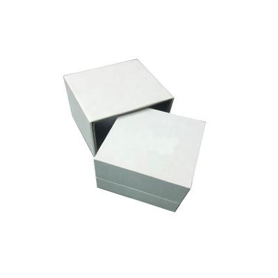 China Sea Shipping Customized Jewelry Box for Rings Earrings Pendants Necklaces and Bracelets for sale