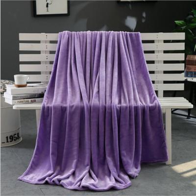 China China Disposable Cheap Fleece Blankets Bulk 200*240cm Bed Blankets Soft Blanket for sale