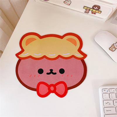 China Heart Cute Student Cute Student Anti-falling Mouse Pad Kawaii Girl Bear Computer Small Non-Slip Desk for sale