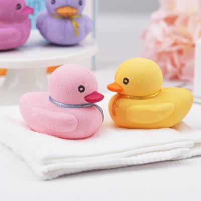 China 145g Body Cute Duckling Cartoon Natural Handmade Bath Supplies Kids Bath Salt Ball Bath Bomb for sale