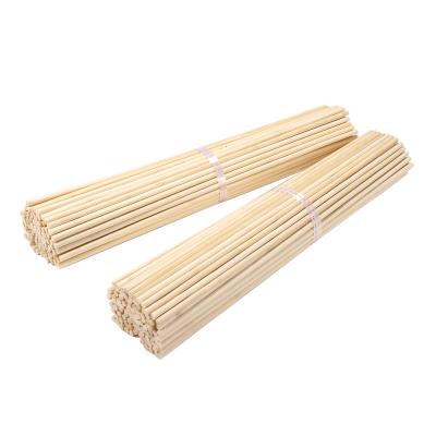 China Easily cleaned round bamboo stick for flying kites for sale