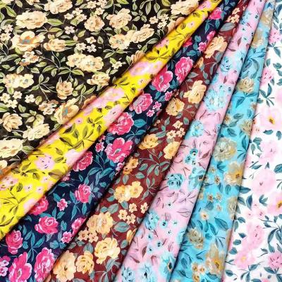 China Custom Made Breathable Soft Polyester Chiffon Floral Memory Flower Printed Fabrics for sale