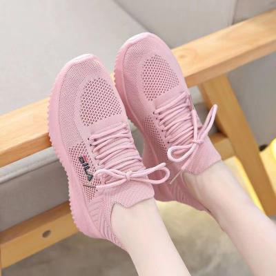 China Cushioning Hongyan New spring/summer breathable sneakers for women Mom walking shoes for women for sale