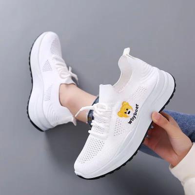 China Cushioning Hongyan New women's shoes casual running small white shoes embroidered net shoes bear for sale