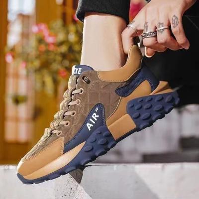 China Cushioning Hongyan Men's leather sneakers Korean soft-soled casual shoes with thick soled daddy shoes fashion shoes for sale