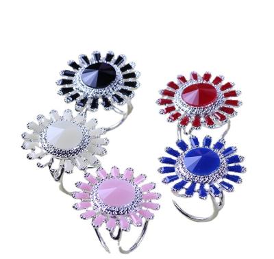 China 2022 ALLOY good quality tricycle sun flower form silk and scarf brooch, jewelry buckle, necklace clasp for part 1,2,3 round rings for sale