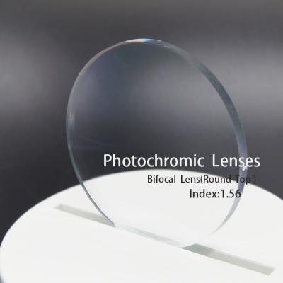 China Photogrey 1.56 Progressive Lens HMC Photochromic Photochromic Multifocal Progressive Lens Round Cover Lens for sale