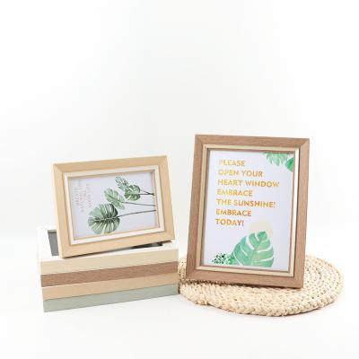 China 2022 Environmental Friendly Hot Sale Fashion Modern Wooden Color Can Be Used Customized Plastic Frame For Home Decoration Wholesale à venda