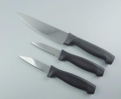 China PP Handle Of 3Pieces Serreated Chef Knife Set For Promotion Knife for sale