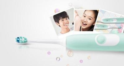 China Family Electric Toothbrush For Adult DC 5V Wireless Charging OEM Service for sale