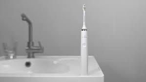 China Automatic Rotating Electric Toothbrush , Round Head Electric Toothbrush for sale