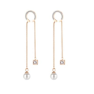 China Fashion Charm Ladies Long Tassel Earrings Stainless Steel Gold Plated Logo Pearl Earrings Custom Made for sale