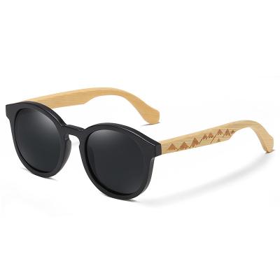 China Product Hot Selling Sunglasses New Arrival Fashionable Wooden Sunglasses Bamboo Wood Glass Border Women's Sunglasses for sale