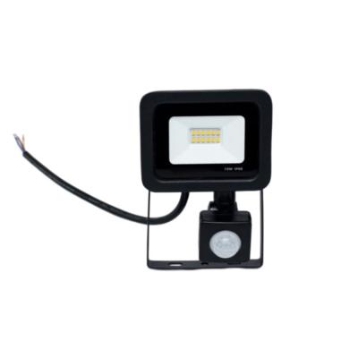 China Wholesale Garden Matrix Smart Cast Aluminum 10W Sensor 20W 30W 50W 100W IP65 Garden Flood Light With Wall Mounted for sale