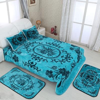 China Super Soft Luxury Wedding Anti-pilling Algeria Style Bedspread Large Size Embossing Blanket for sale