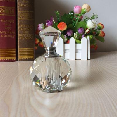 China Personal Care Perfume Luxury Empty Crystal Oil Bottles for sale