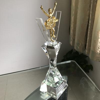 China Europe Customized Design Arc Stars Crystal Glass Trophy for sale