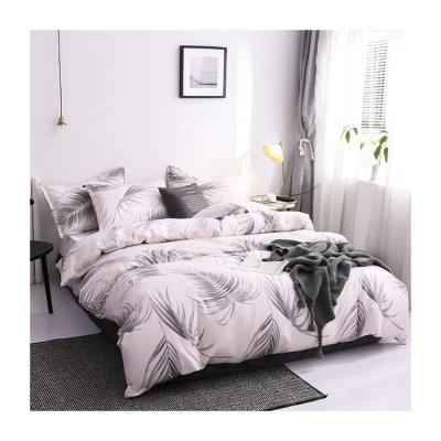 China Nondisposable Modern Fashion Summer Geometry Youthful Graphics Shape Brands Bedding Set for sale