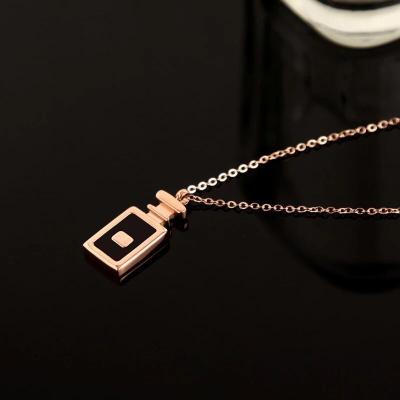 China Wholesale Luxury Rose Gold Bottle Vintage Perfume Factory Pendant Necklace Jewelry For Women Gift for sale