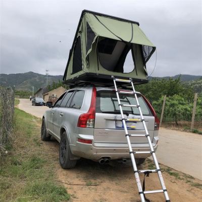 China Straight Tether Type High Quality 2021 4WD Roof Tent Hard Shell Camping Car Truck Roof Top Tent for sale