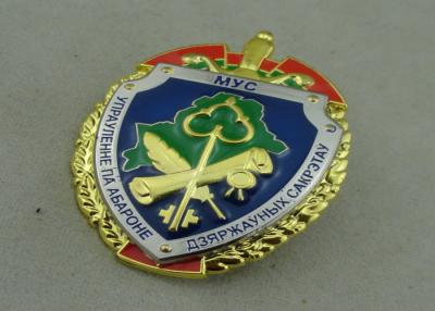 China Die Casting Souvenir Badges Double Tones Plating Metal Badges With Zinc Alloy for sale