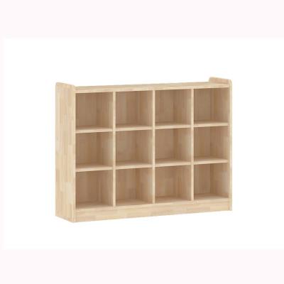 中国 Kindergarten furniture children's solid wood toy cabinet wooden twelve cabinets 販売のため