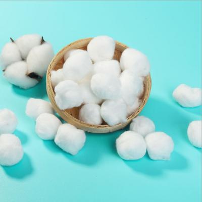 China Dental White Sterile Medical Cotton Consumables Cotton Balls for sale