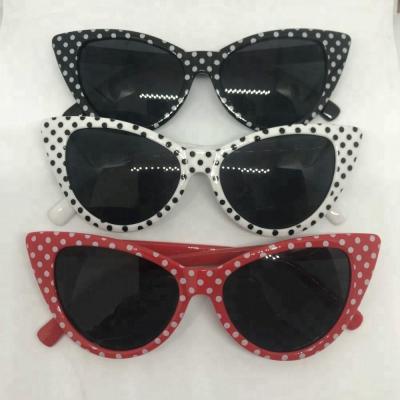 China 2021 Promotional Sunglasses Free Sample Plastic Sun Logo Glass Cat Eye Polka Dots Custom Sun Glasses for sale