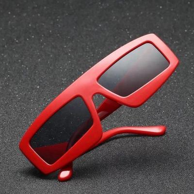 China Sports Sunglasses 2021 Newest Style Sports Sun Glass Men And Women Luxury Custom Made Sunglasses for sale