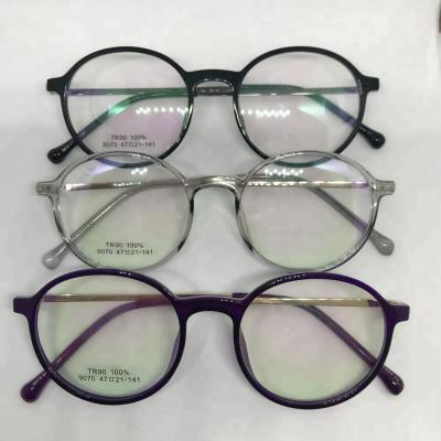 China Fashion\Comfortable Popular Glasses\Durable 2022 Lady Eyewear TR90 Style Arm Metal Optical Frame for sale