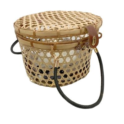 China Factory direct sale eco-friendly sustainable handmade bamboo backpack breathable woven rattan backpack for cat for sale