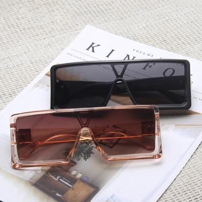 China Hot Selling One Piece Fashion Square Sunglasses UV400 Trend Men's Designer Big Frame Eyeglasses for sale