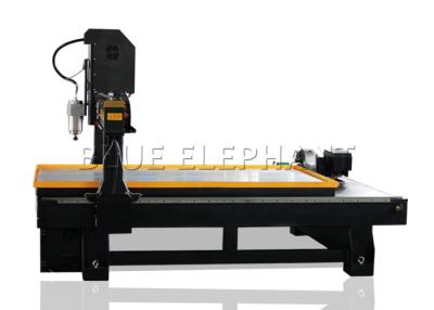 China Máquina de la aguafuerte de la piedra del router del CNC de la sobremesa, máquina de grabado de 4 AXIS inversor del delta de 5,5 kilovatios en venta