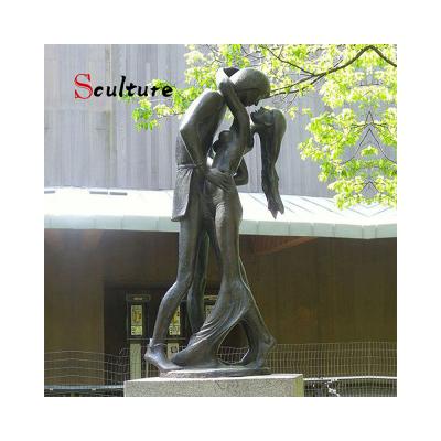 China Garden Decoration Outdoor Decoration Man and Woman Statue Sculpture Bronze Human Couple Sculpture Height Bronze Sculpture for sale