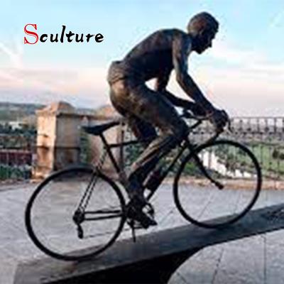 China Life Size Modern Urban Bronze Recycling Sculpture Customized Outdoor Life Size Bronze Sculpture Boy Statue In Europe for sale