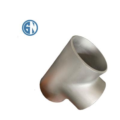 China Super duplex stainless steel steelPipe fitting butt welded equal tee for sale