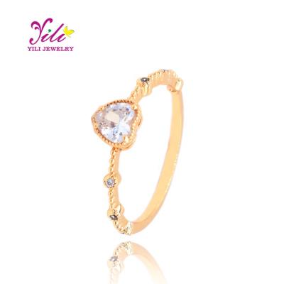 China Exquisite Appearance Elegant Engagement Rings for Girls Ladies Heart Shape Rings Wedding Jewelry (E56130) for sale