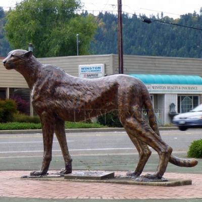 China America Wildlife Animal Lion Sculpture Metal Cheetah Large Female Cougar Bronze Statue For Sale for sale