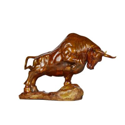 China China Hot Sale Small Bull Figurine Bronze Brass Filler Sculpture for sale