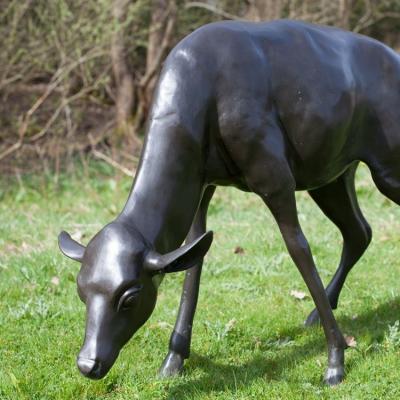 China China Garden Lawn Decoration Life Size Bronze Animal Craft Deer Bronze Sculpture for sale