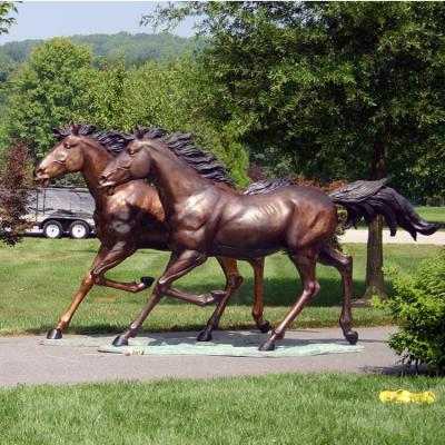 China Europe Life Size Metal Casting Bronze Garden Two Running Horse Sculpture For Park Garden Decoration for sale