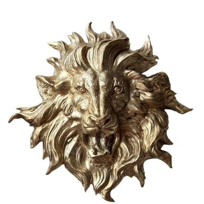 China Europe hot sale life size wall decoration animal head bronze or brass lion head statue for home hanging for sale