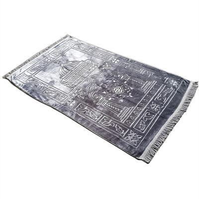 China Muslim style washable prayer rug hot sale factory price for sale