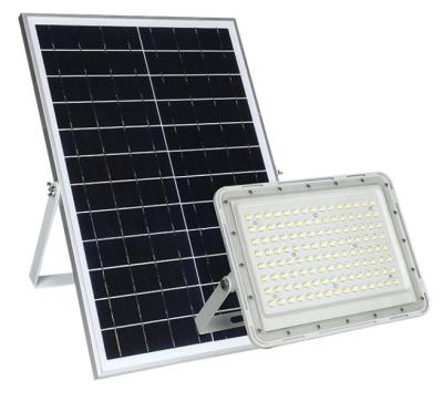 China aterproof outdoor ip66 die cast aluminum smd 60w 100w 150w led solar flood lamp for sale