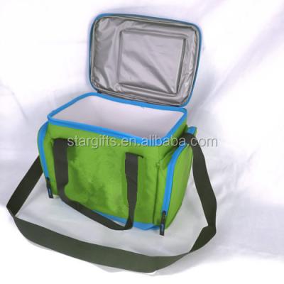 China Newest Design Freezable Insulation Polyester Insulated Picnic Cooler Bags With Attractive Price for sale